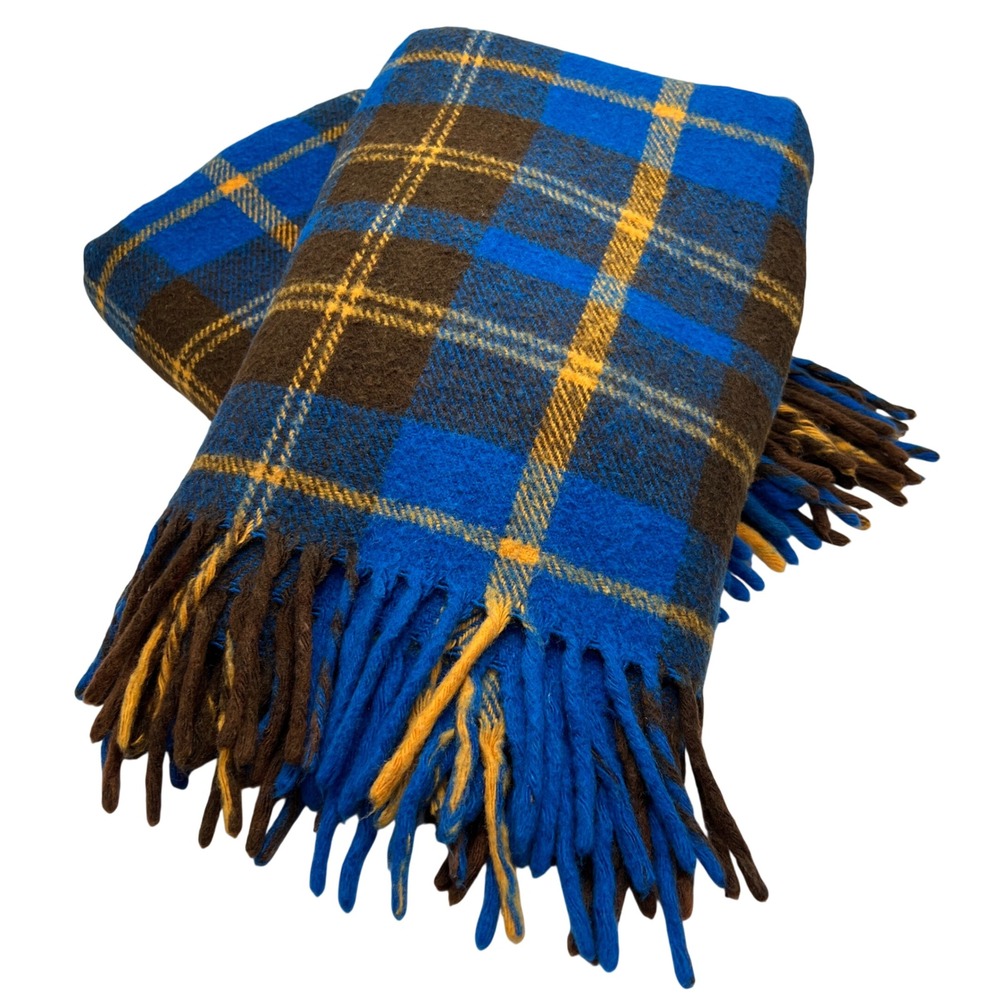 Pair VTG Wool Irish Tartan Plaid Throw Camp Blankets Blue Fringe Cabin Boy Bunk - Picture 6 of 8